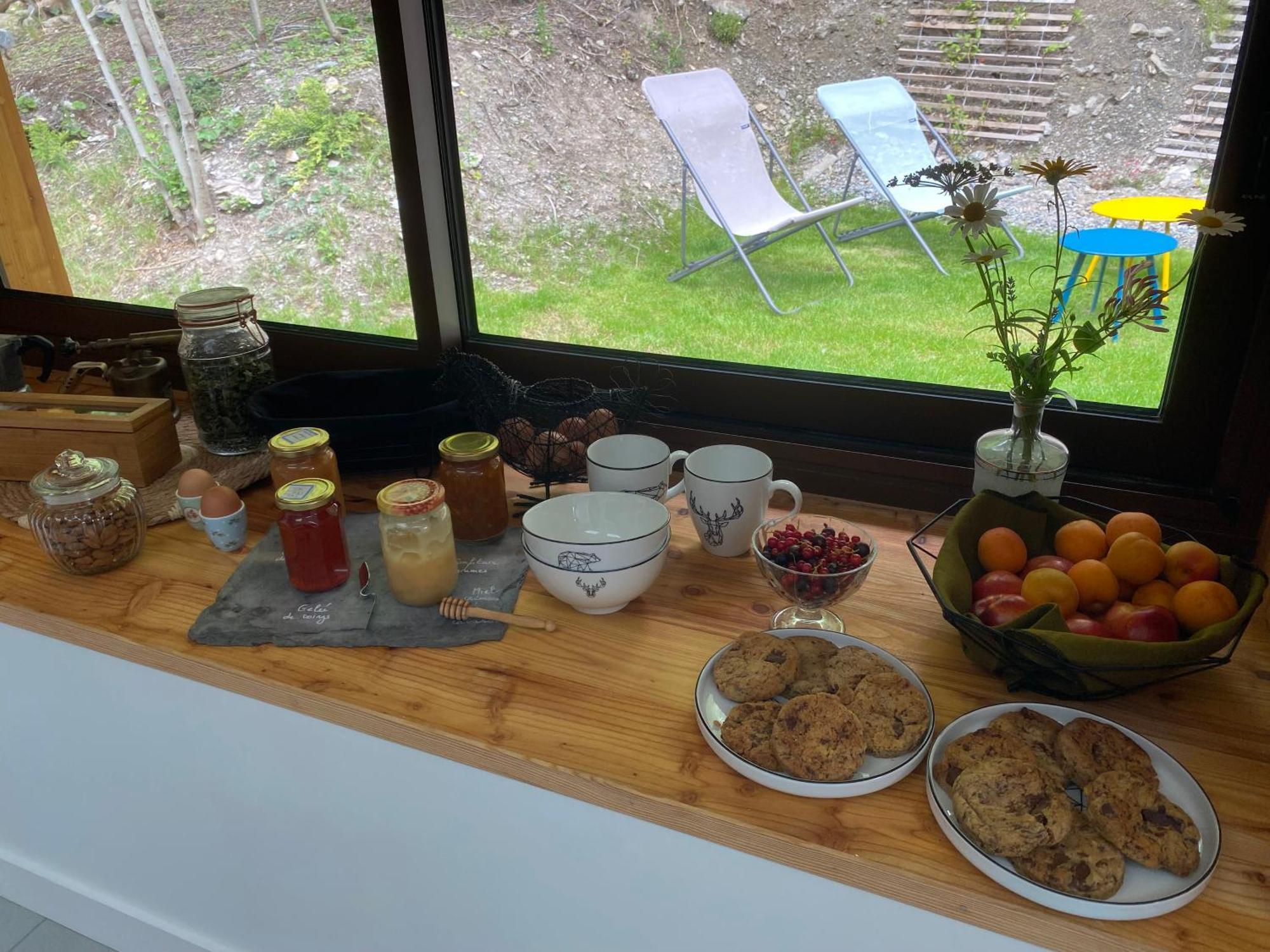 Le Couleau Bed and Breakfast Chateauroux-les-Alpes Exteriör bild