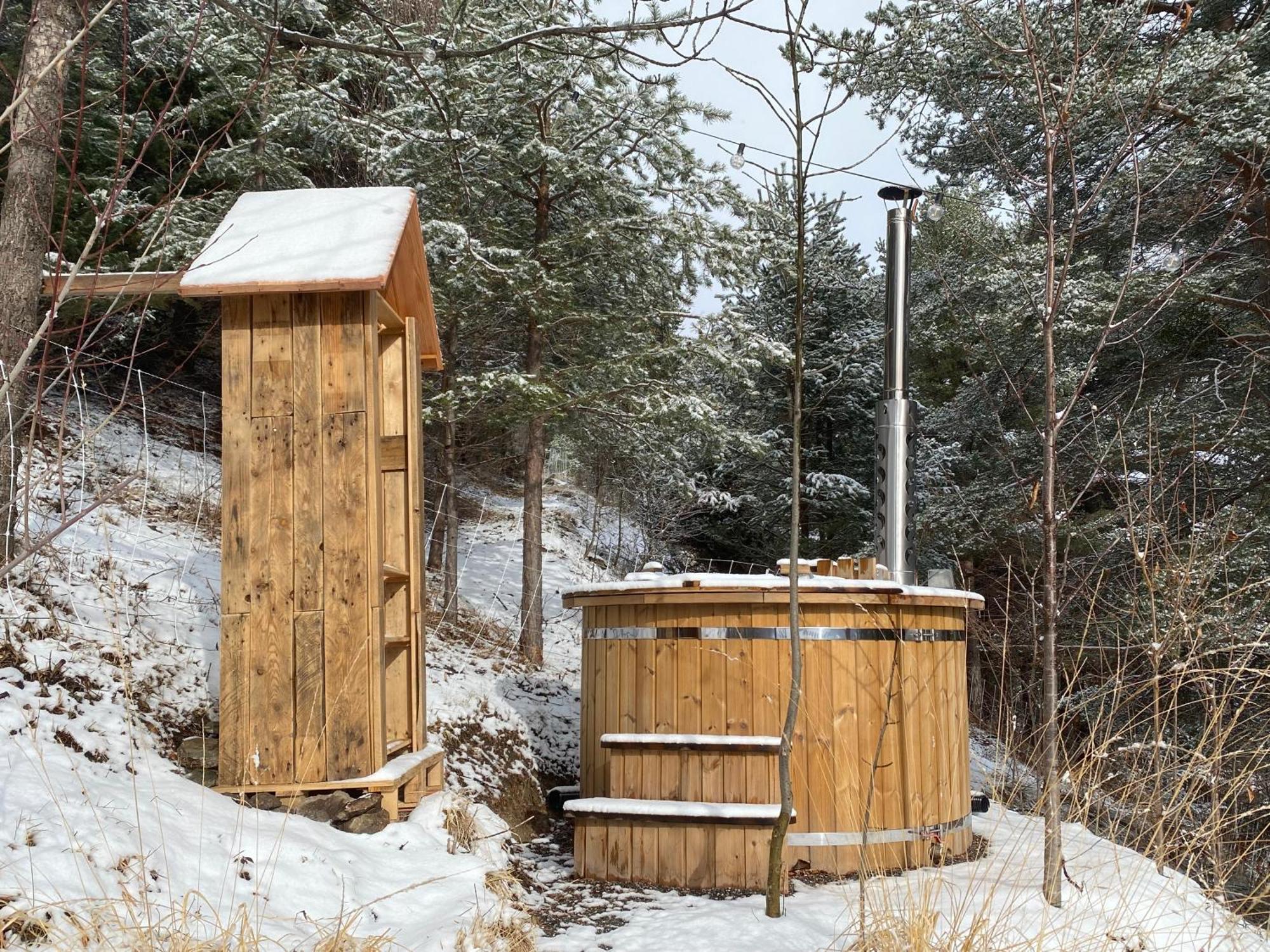 Le Couleau Bed and Breakfast Chateauroux-les-Alpes Exteriör bild